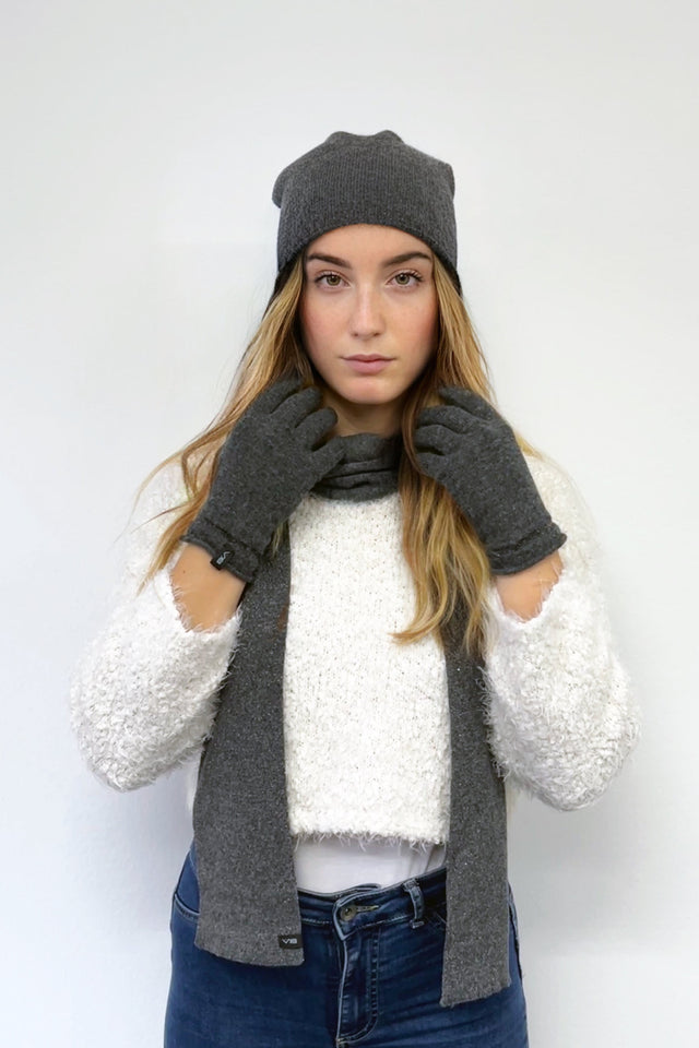 Sciarpa Donna grigia con parte centrale sdoppiata a creare uno scaldacollo. MADE IN ITALY